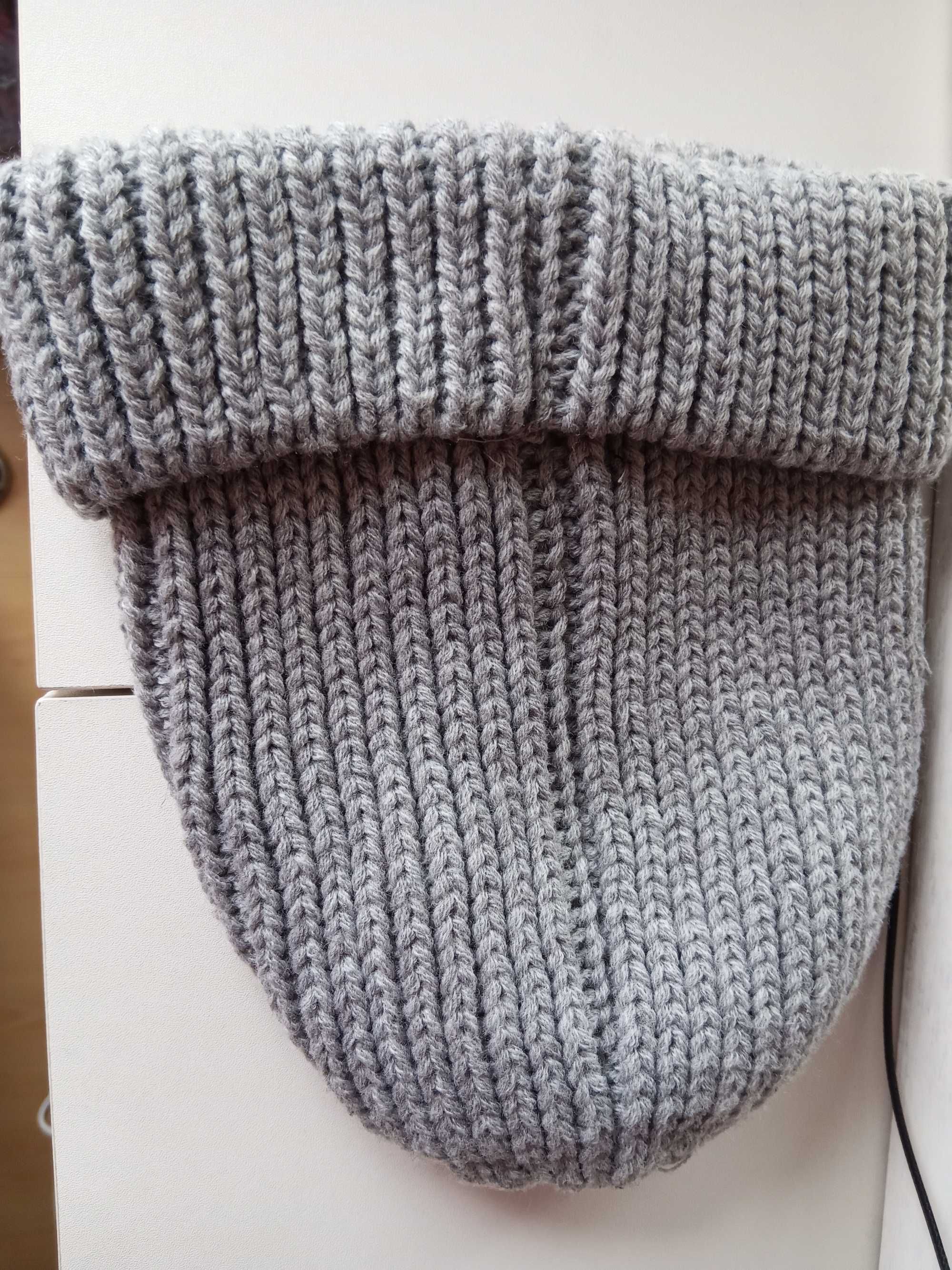 Gorro inverno, adulto, cinza em malha. "é manhã demais para mim" frase