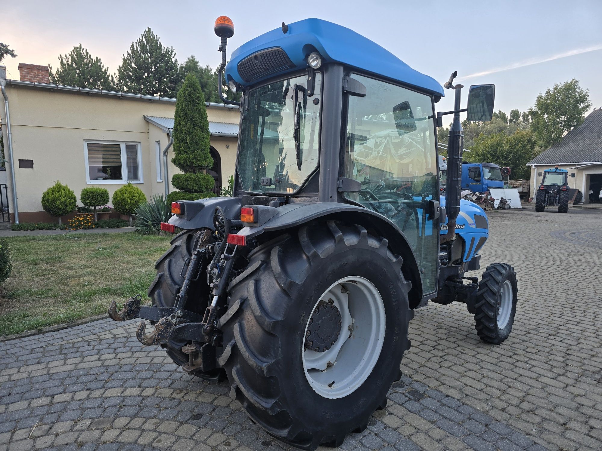 Landini Rex 85V Klimatyzacja 4x4 sadowniczy sadownik