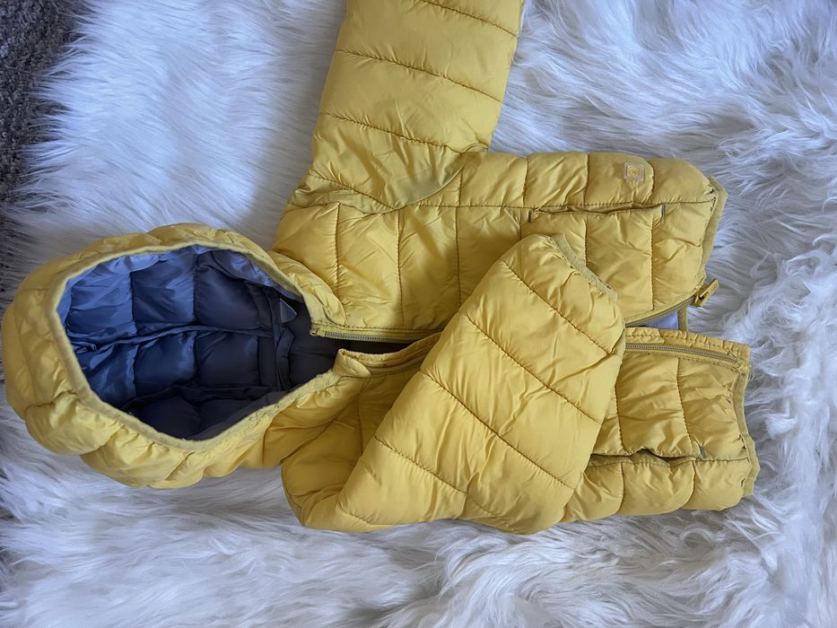 Куртка демісезонна жовта 74 см з капюшоном