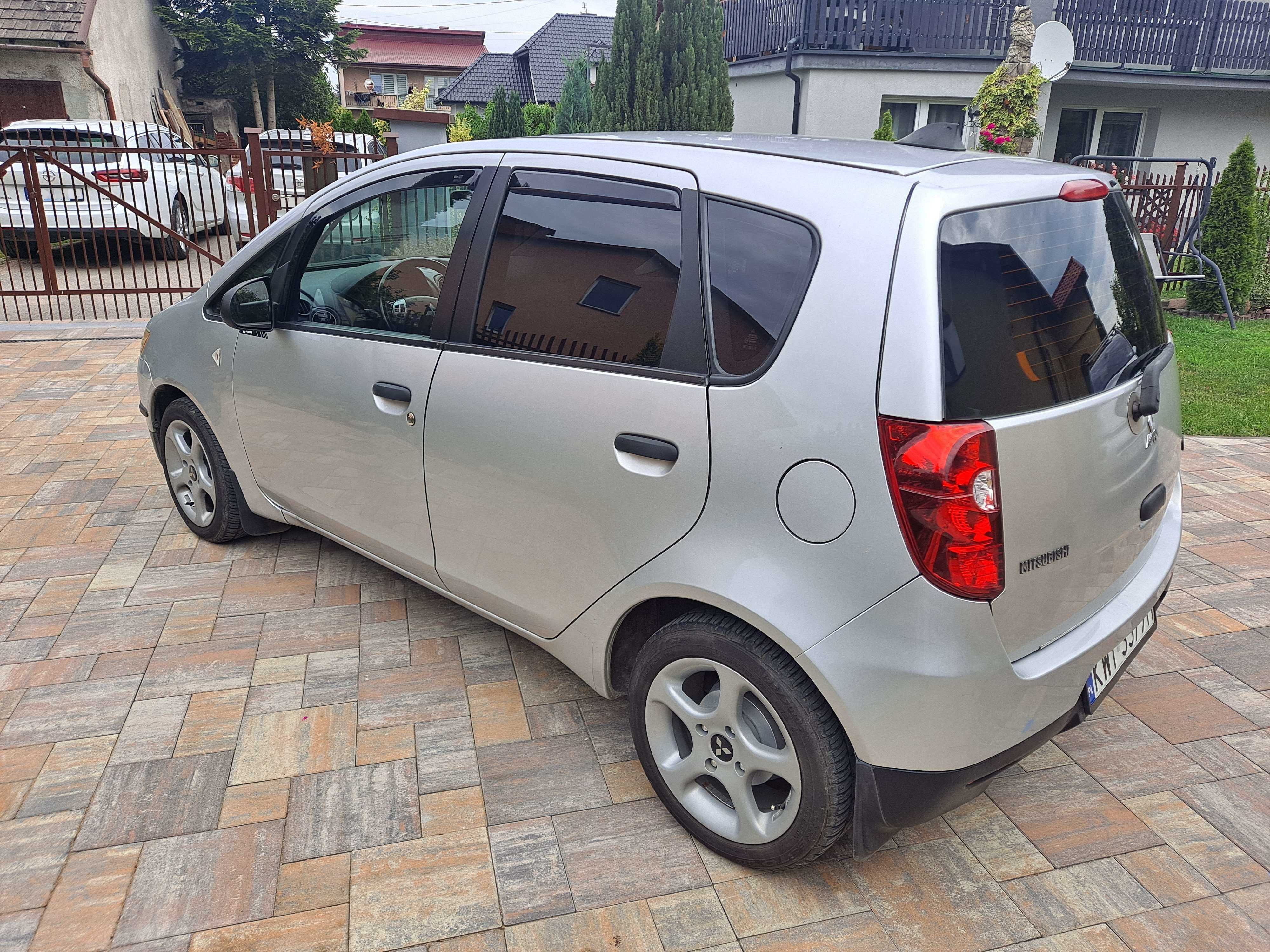 Mitsubishi Z30 Colt 1.3 benzyna, bogato wyposażony + koła zimowe