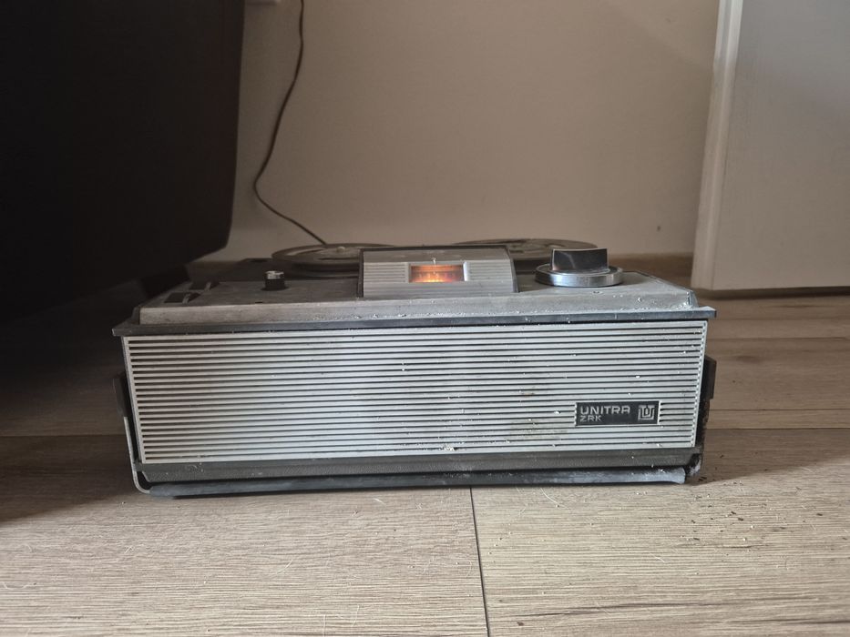 Magnetofon szpulowy Unitra ZRK