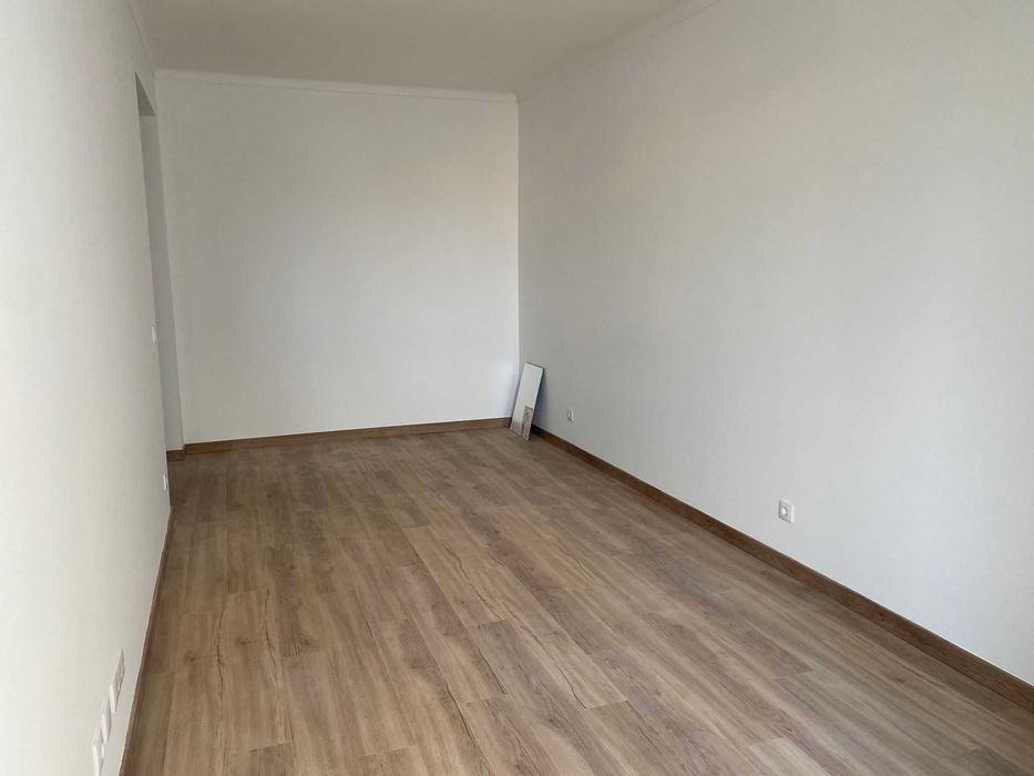 Apartamento T2 Porto salvo oeiras totalmente remodelado
