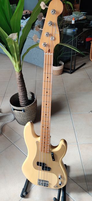 Fender vintera '50s Precision Bass