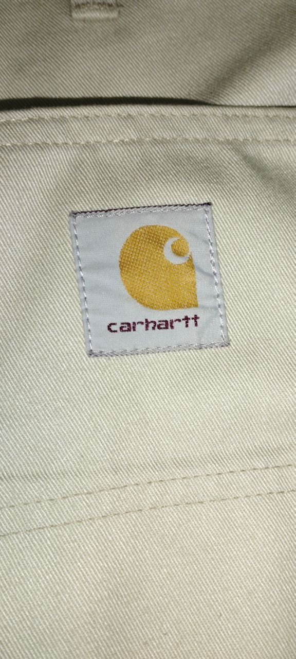 Шорты Carhartt.
Цена 350грн