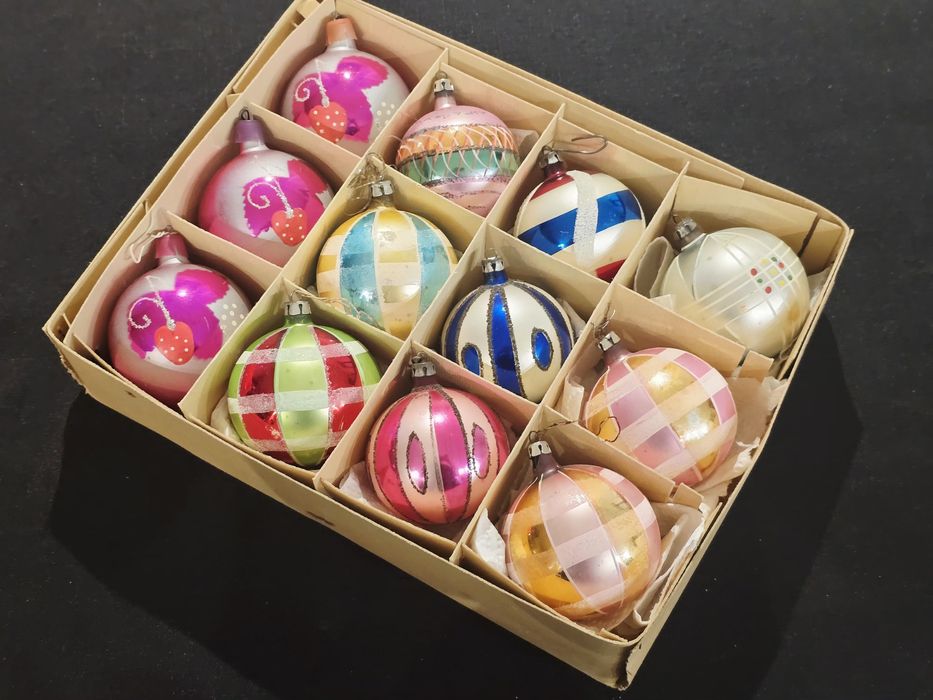 Bombki choinkowe PRL kolorowe okrągłe retro ozdoby choinkowe vintage