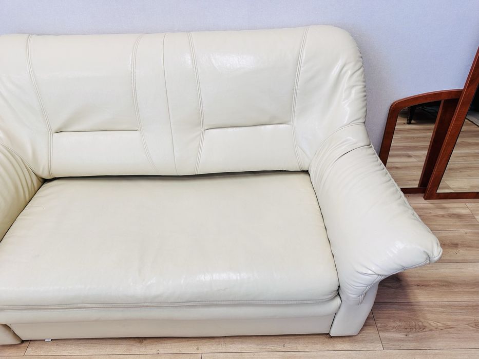 Zadbane kanapy rozkladane - 5 sztuk :)