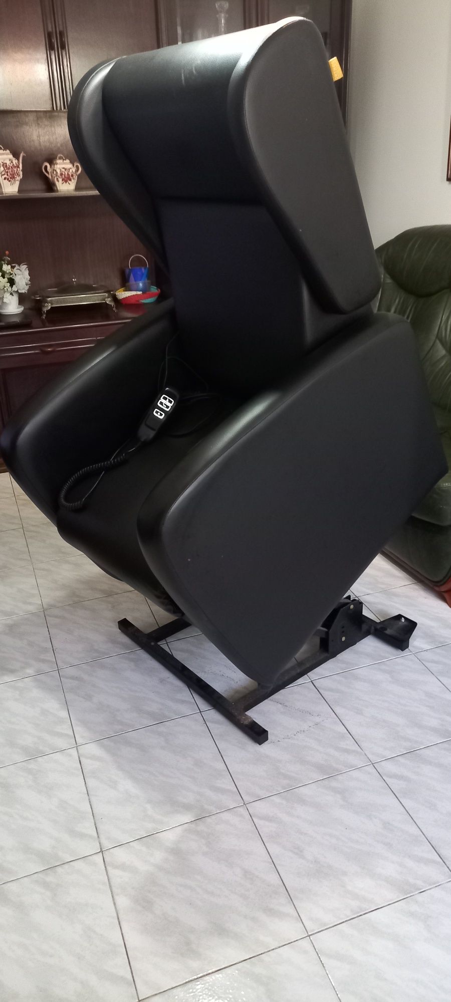 Cadeirão elétrico