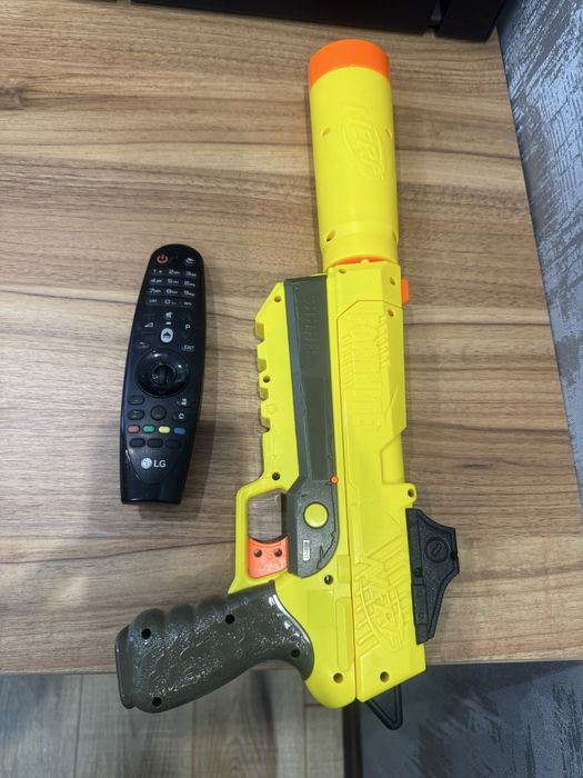 Пістолет nerf fortnite