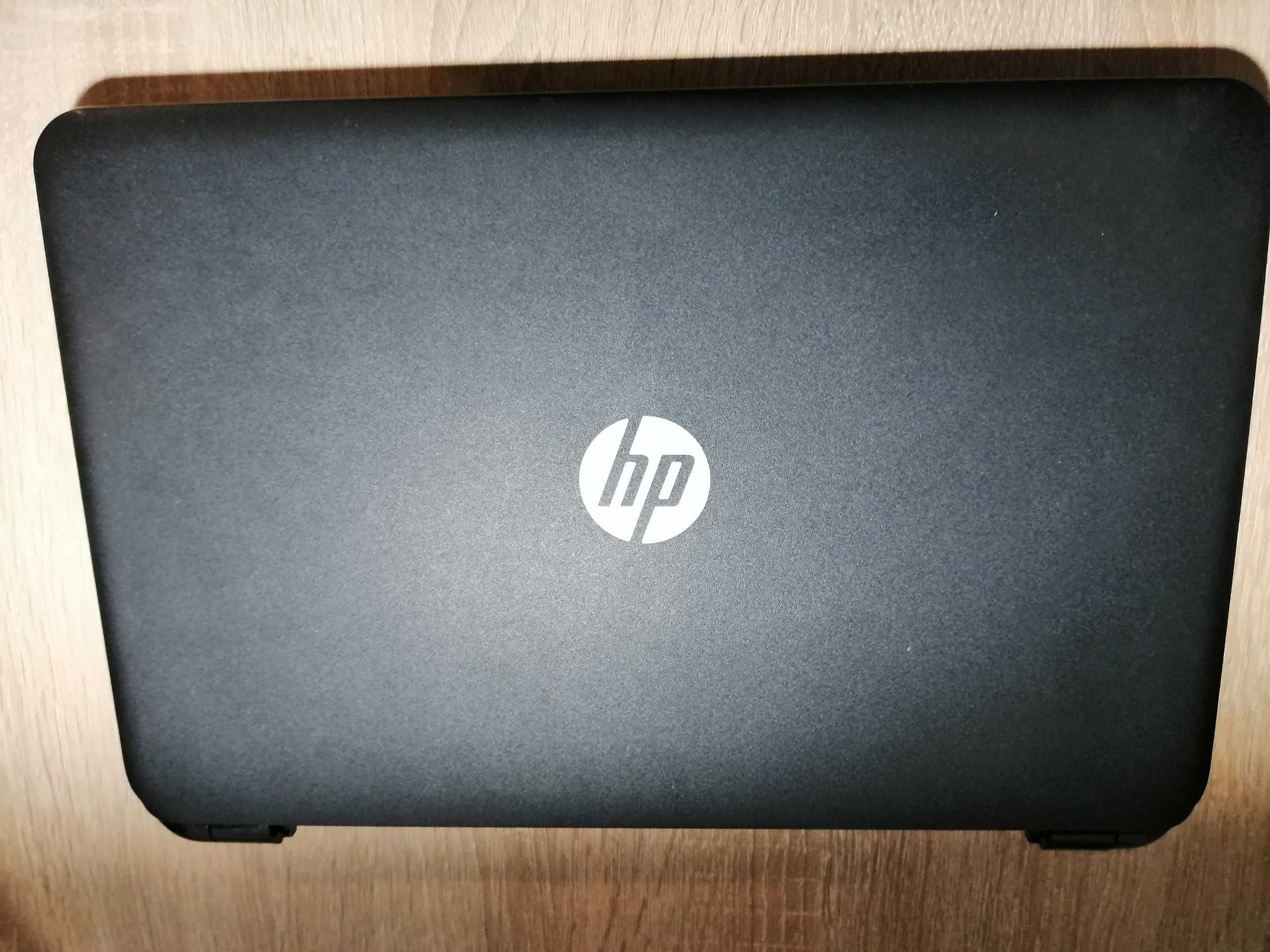 Laptop - HP 250 G3 - 2 GB RAM, Dysk SSD 120 GB, WINDOWS 8.1