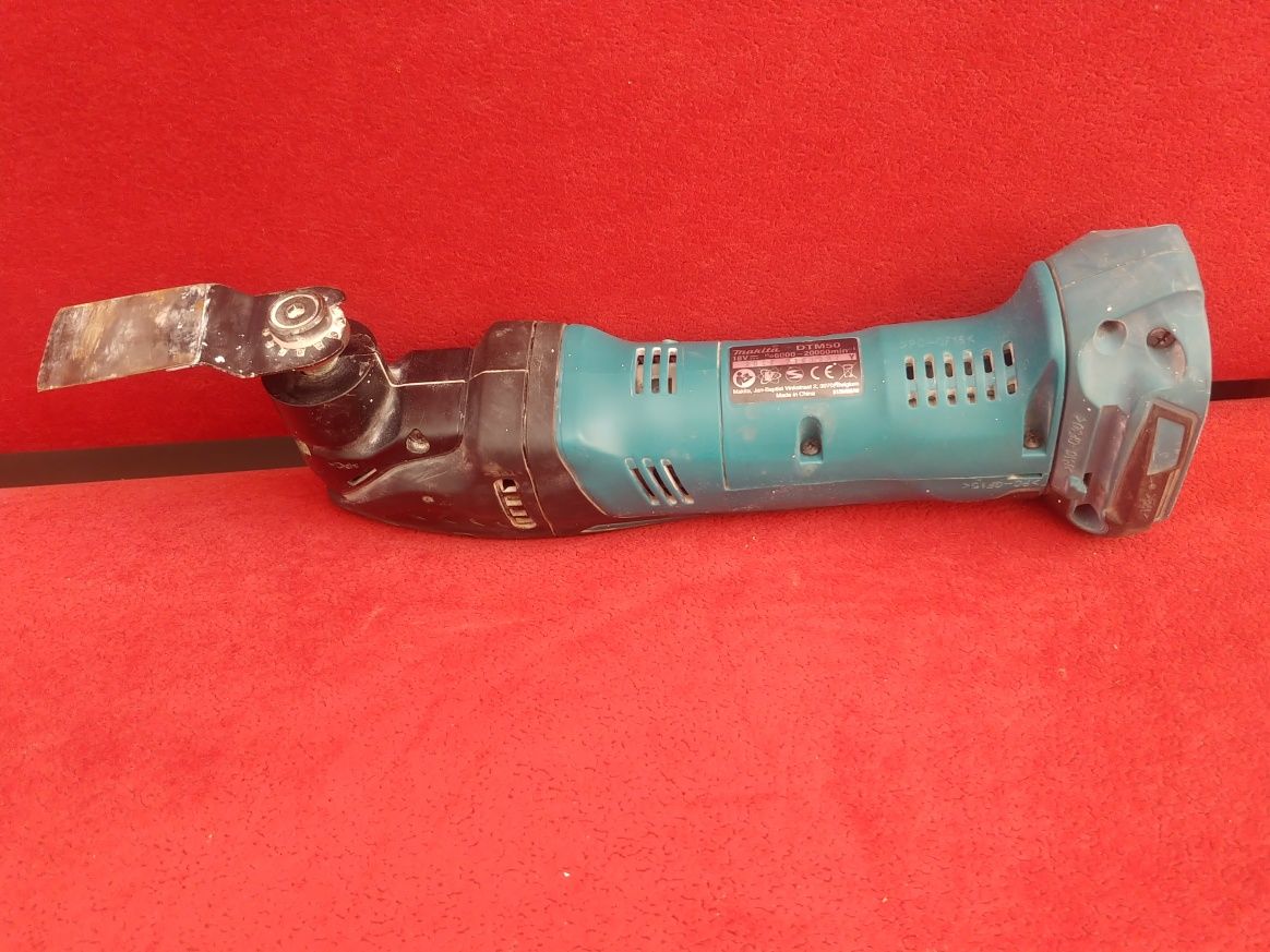 Multitool makita dtm50