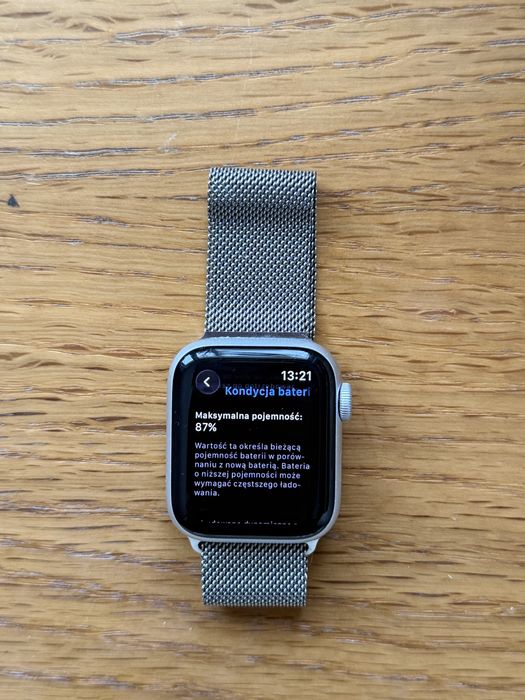Apple watch SE 2 - 40mm, dobry stan, 87% kondycji baterii