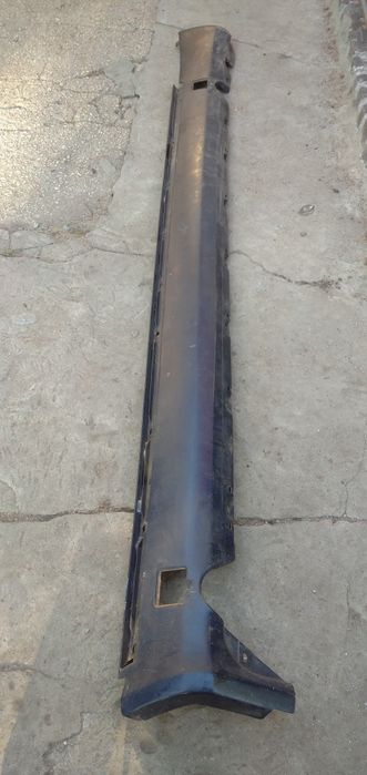 Мерседес 124, (смотрите фото)остатки запчастей