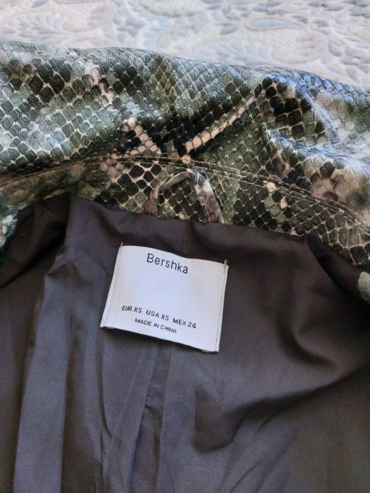 Куртка косуха для дівчини підлітка bershka