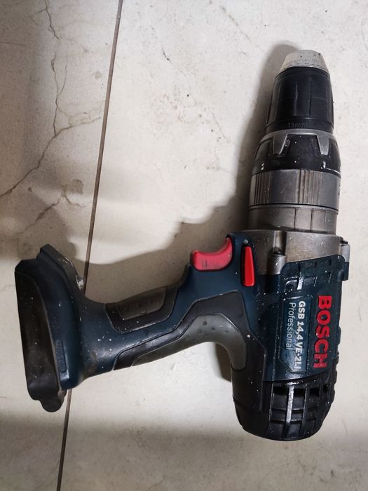 Бош,Bosch  14.4( profesional)  ударний шуруповерт без батареї з Німечч