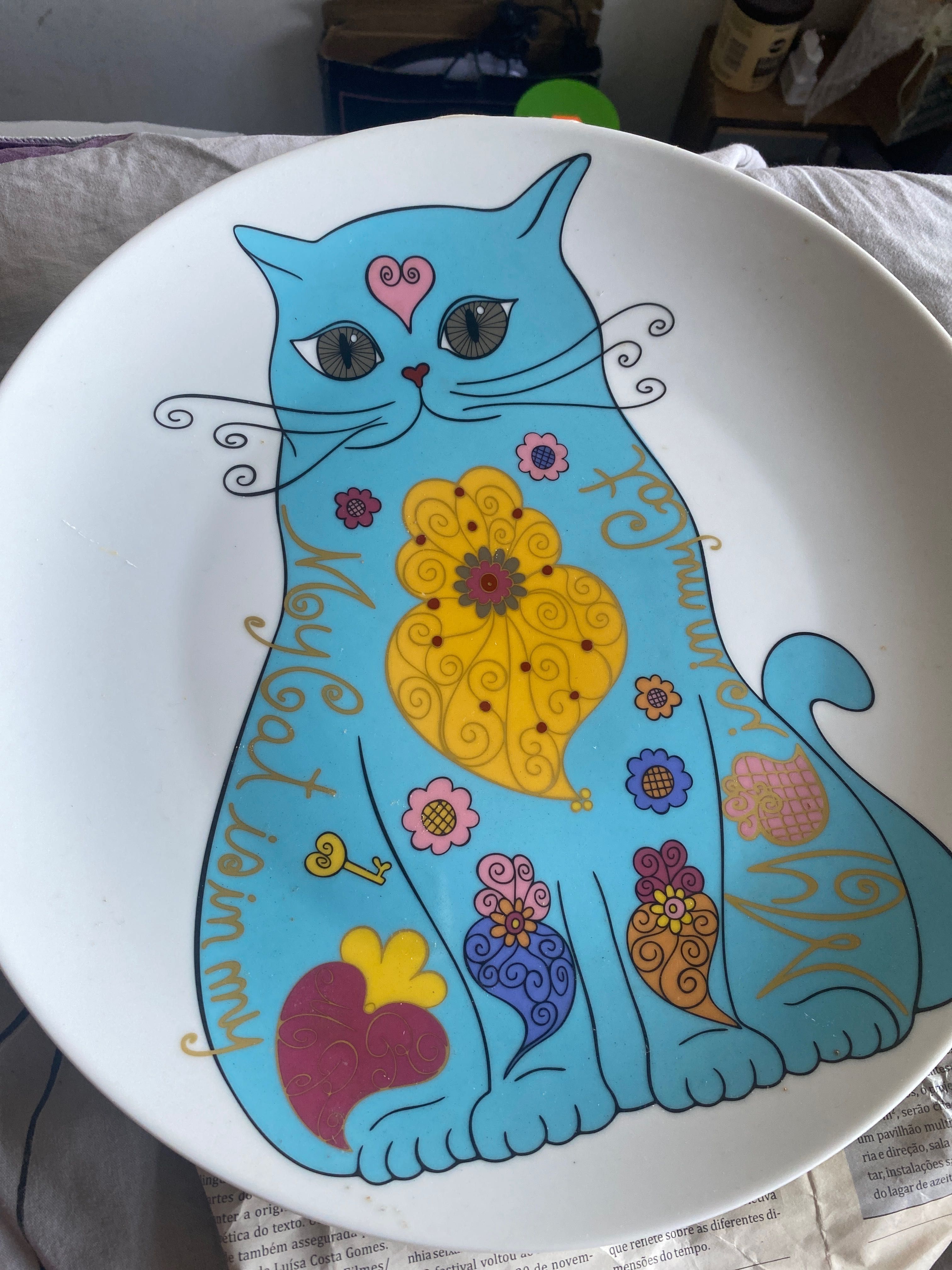 Prato desenho de gato novo