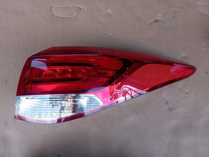 Hyundai i40 Kombi Lampa Led Lewa Tył Klapa lift