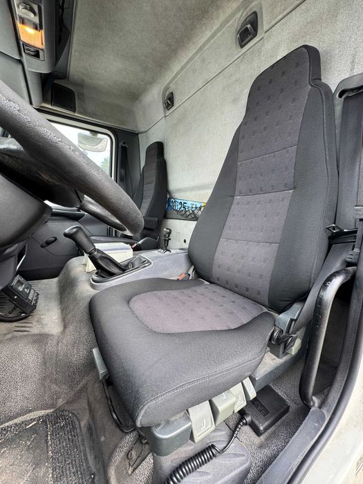 DAF 45LF180 ANO 2002