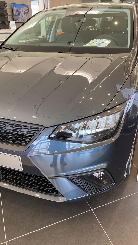 Vendo este carro