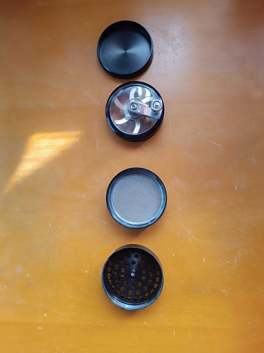 Chivador ou moedor de ervas