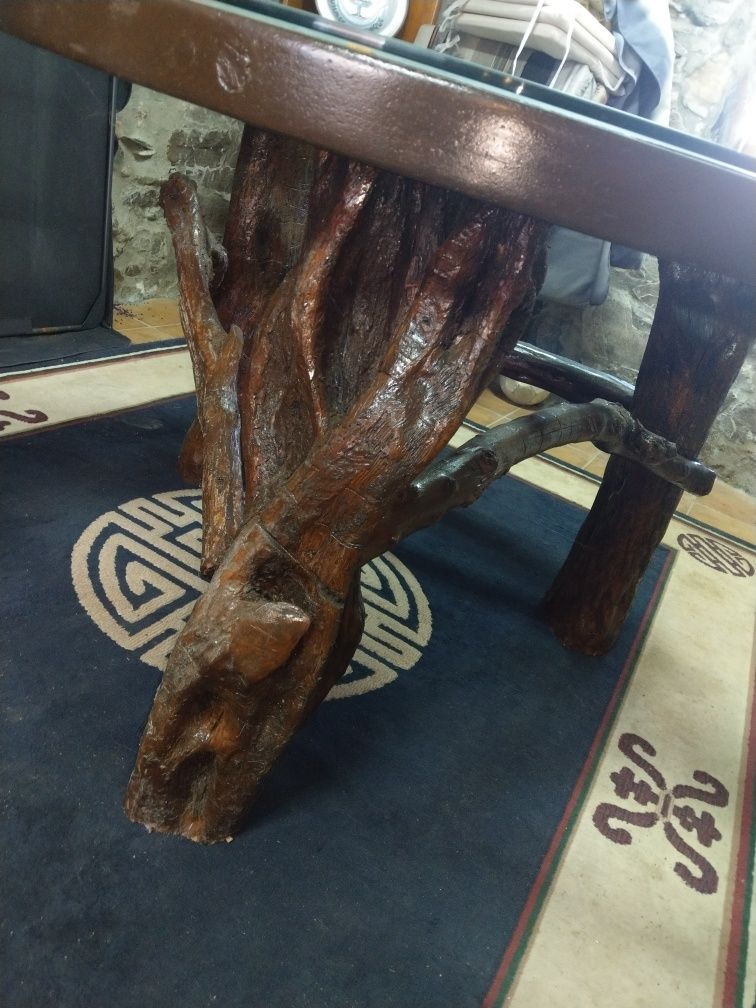 Mesa de sala ou jardimcom detalhes