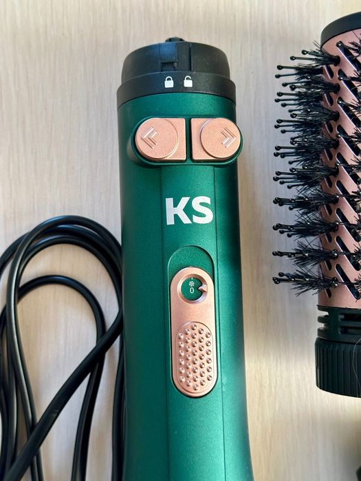 зелена фен-щітка Ksu store