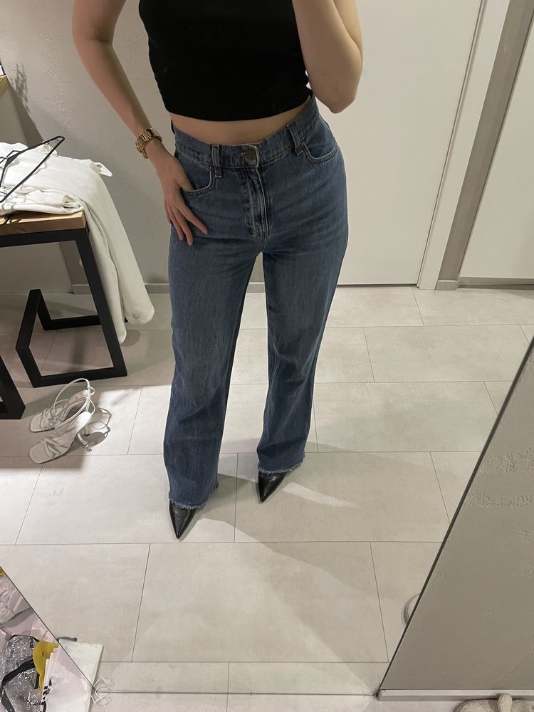 Актуальные джинсы паласо
