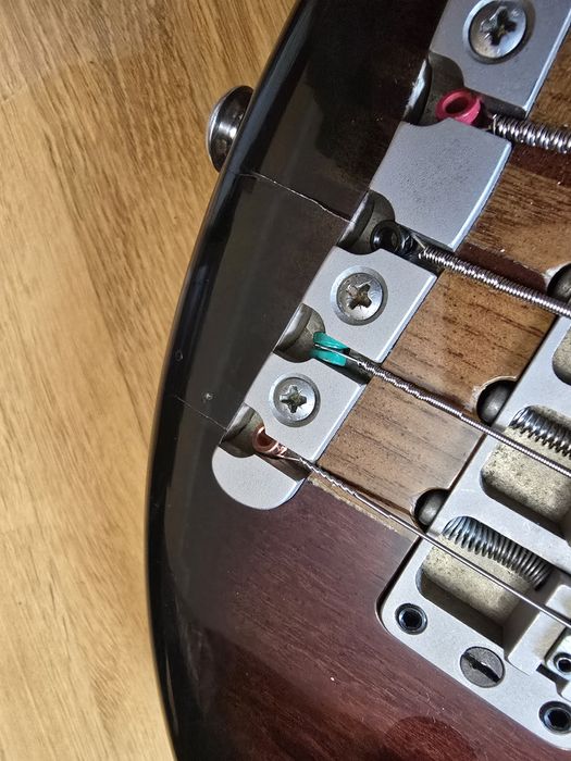 Майстрова бас гітара Стапанович типу Fodera 6 струн