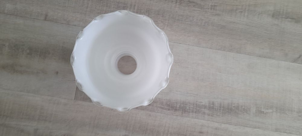 Candeeiro design perfil feminino