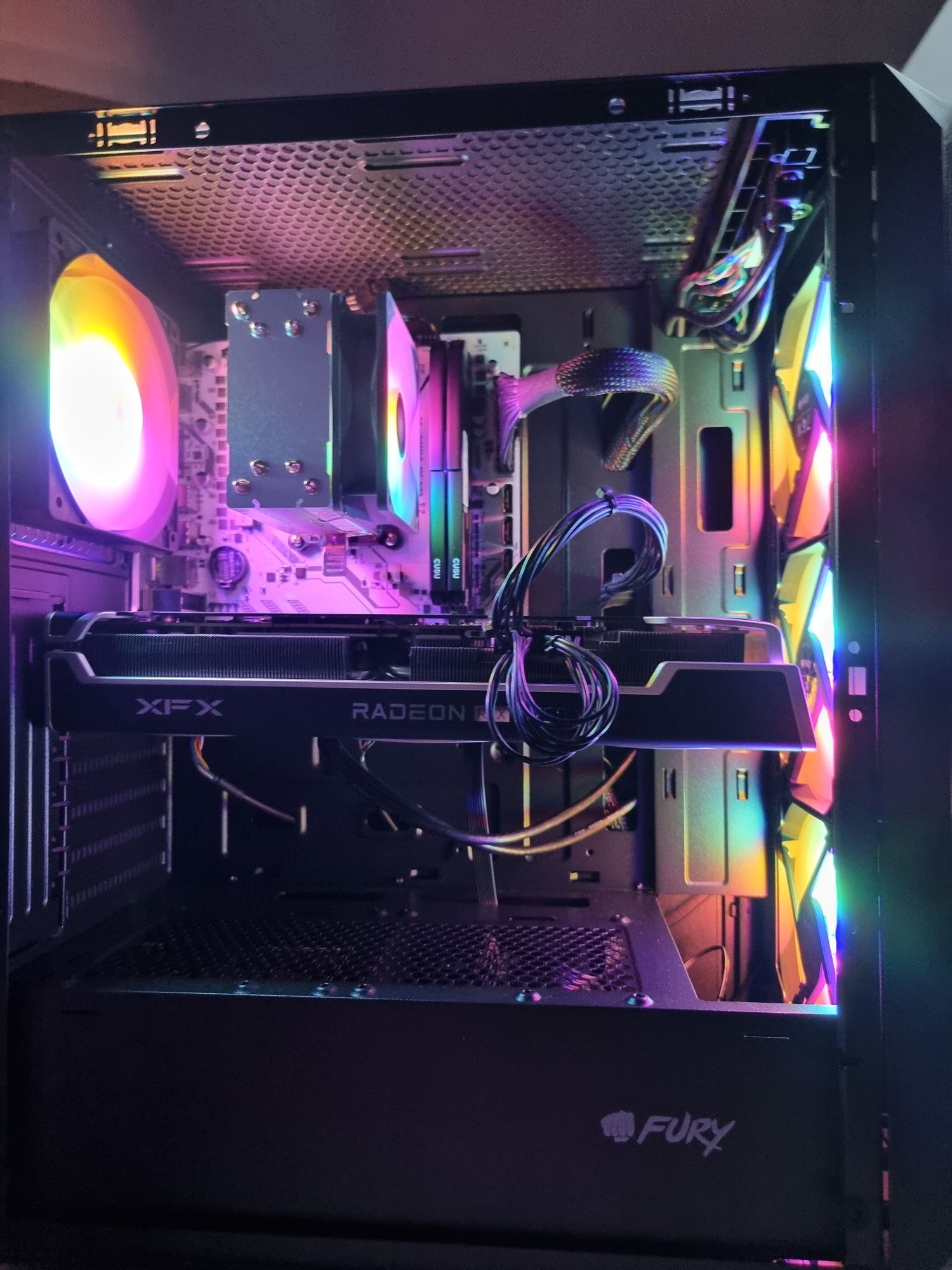 Komputer R5 5600 RX 6750XT