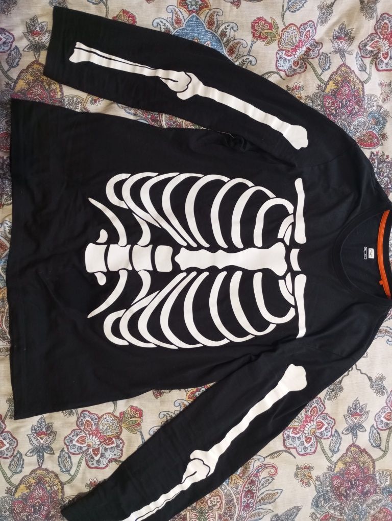 longsleeve skeleton y2k sk8