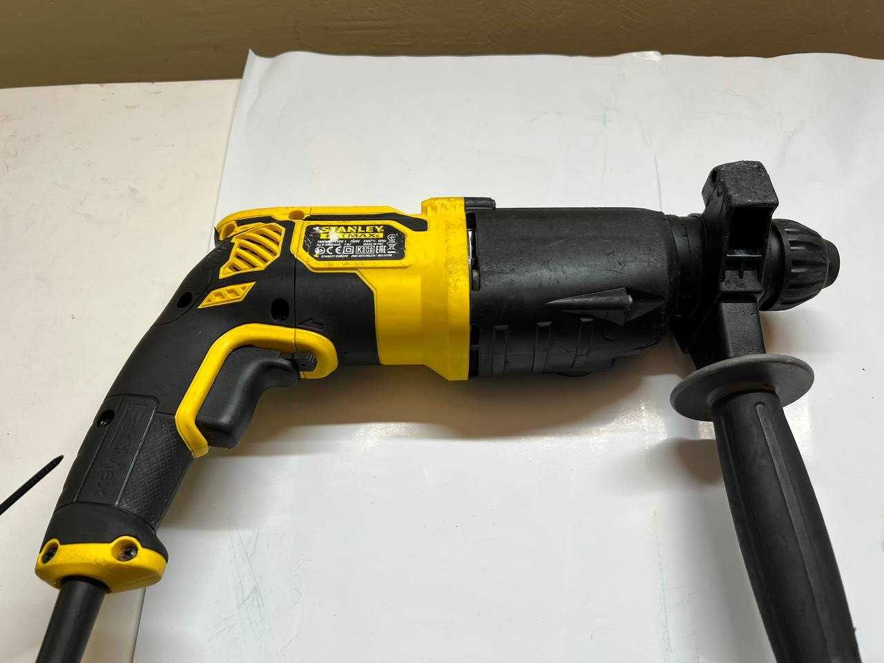 Перфоратор Stanley FatMax, SDS-Plus (FME500K)
