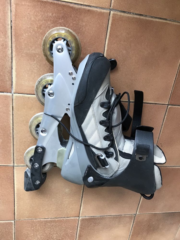 Patins em linha como novos