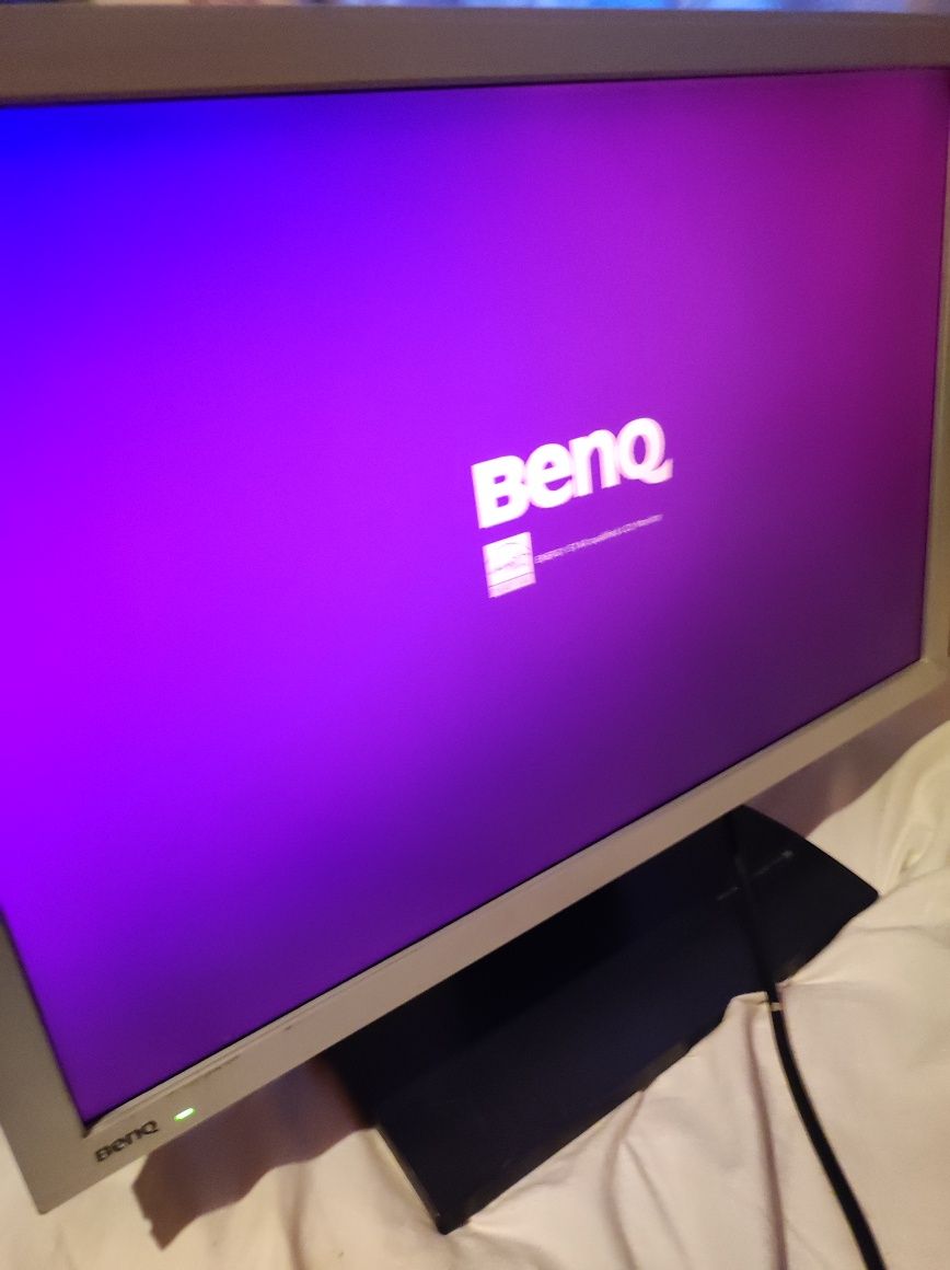 Monitor BenQ Q22WA