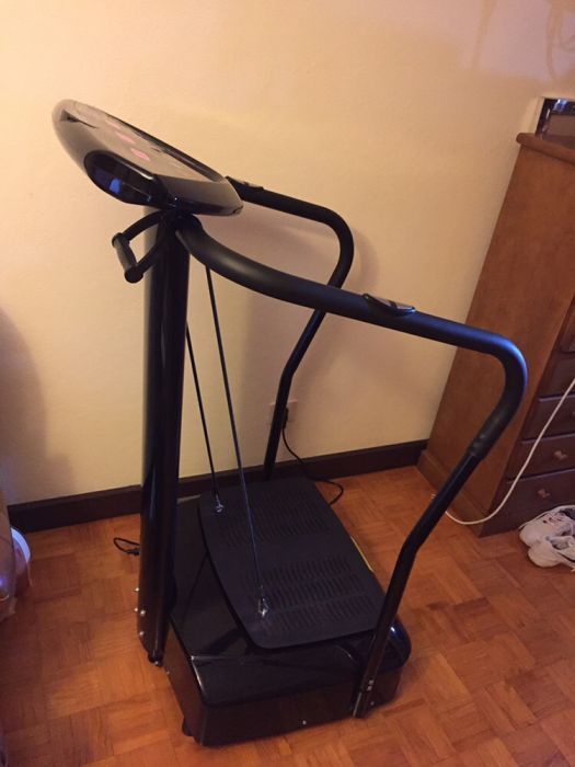 Maquina de ginásio nova