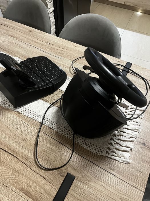 Kierownica Thrustmaster TMX