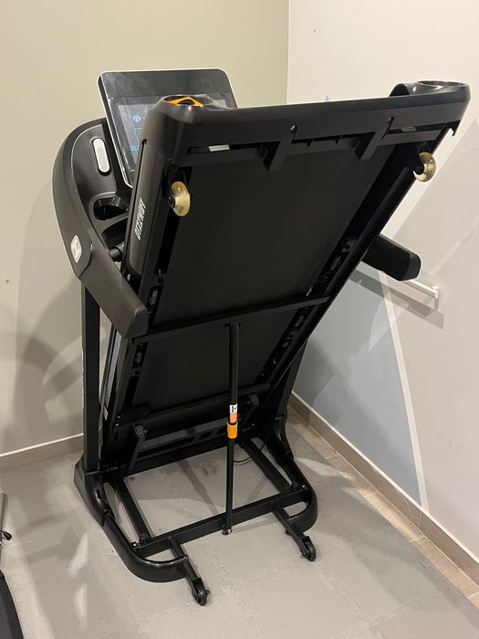 Passadeira de Corrida BODYTONE DT22WIFI