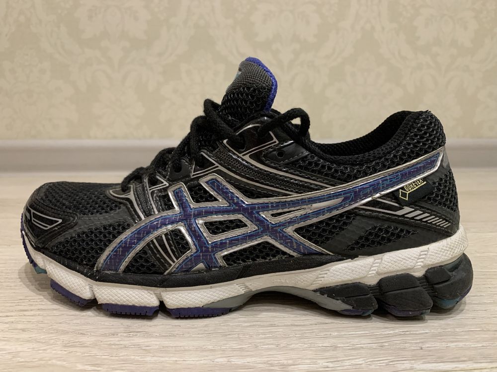 Кросівки ASICS T3E5N GTX