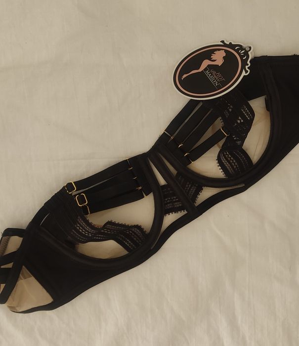 Seksowny biustonosz przezroczysty, rozmiar M