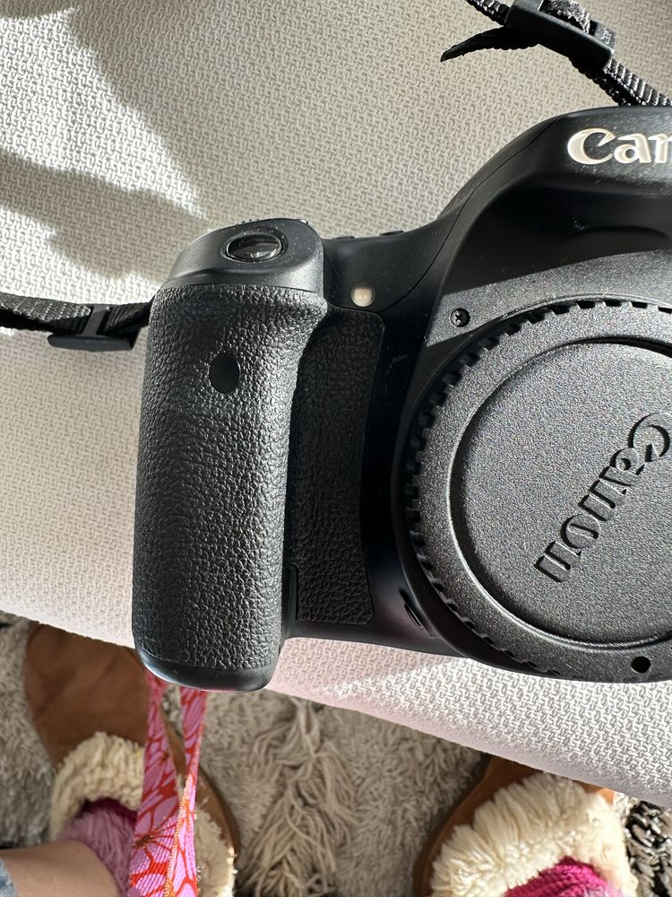 Canon EOS 70D NOVA