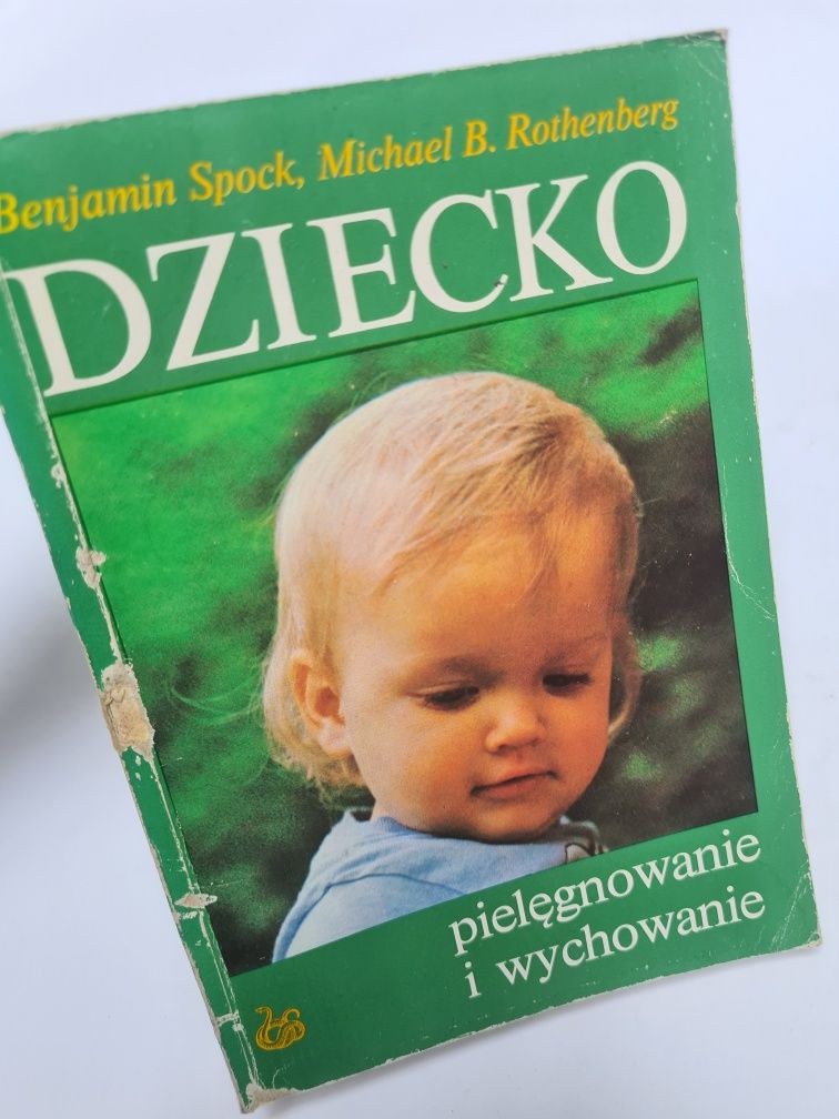 "Dziecko. Pielęgnowanie i wychowanie". Książka