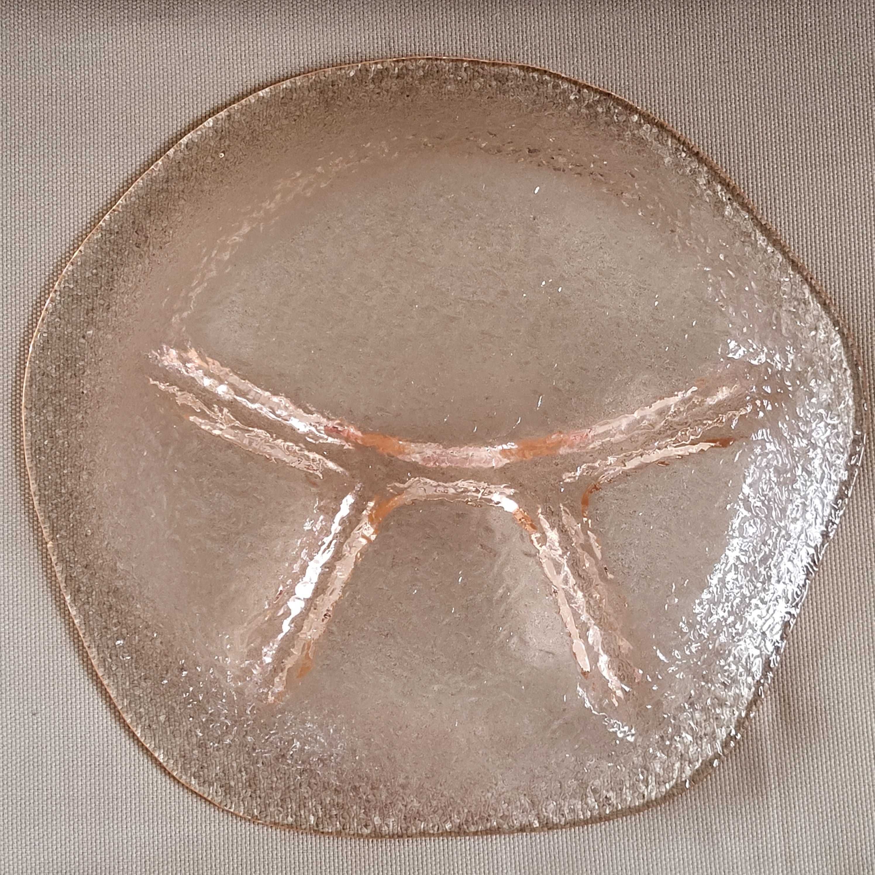 Rozalinowy kabaret Sahara - Ząbkowice - różowy dzielony talerz szklany