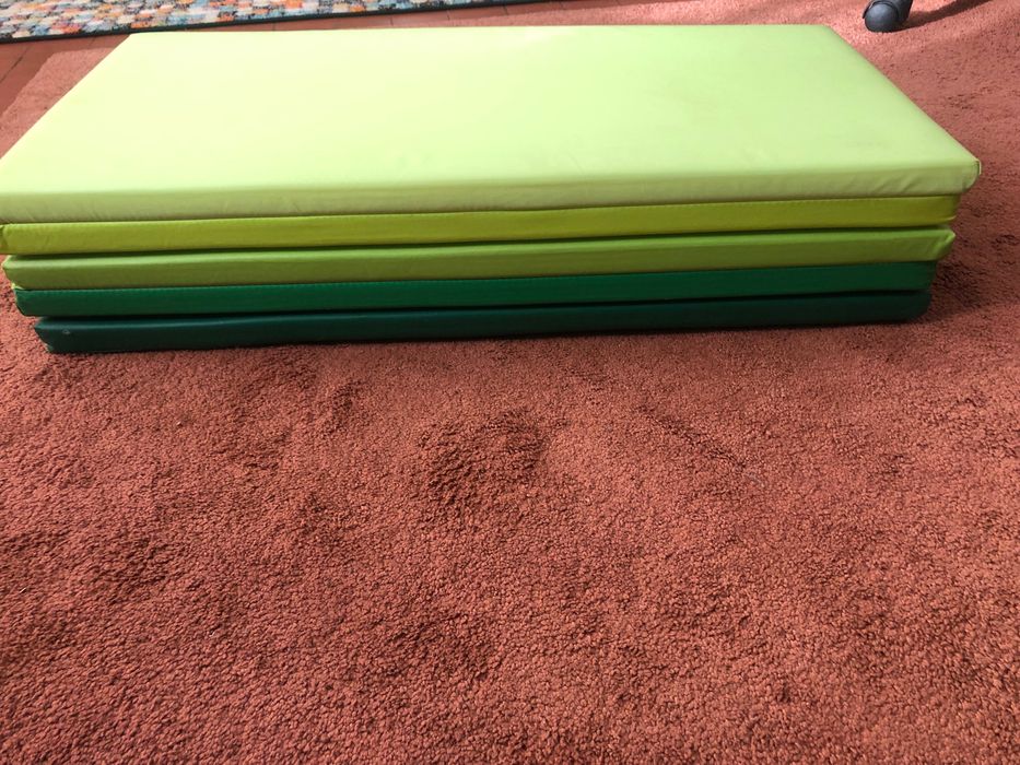 Colchão ginástica dobrável verde