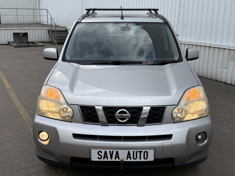 В Житомирі джип Nissan X Trail t31 дизель повний привід праве кермо