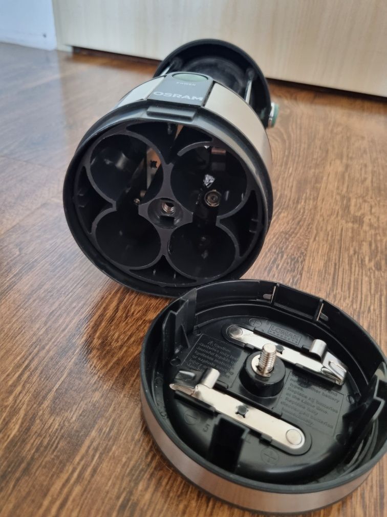 Lampa halogen OSRAM kempingowa na baterie
