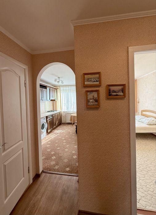 2 кімнатна квартира. Нагірна частина. Район Макдональдсу