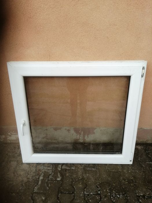 Okna plastikowe zł. dąb i białe