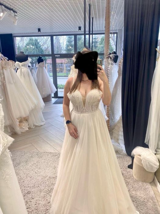 Suknia ślubna. Odbiór tylko osobisty !