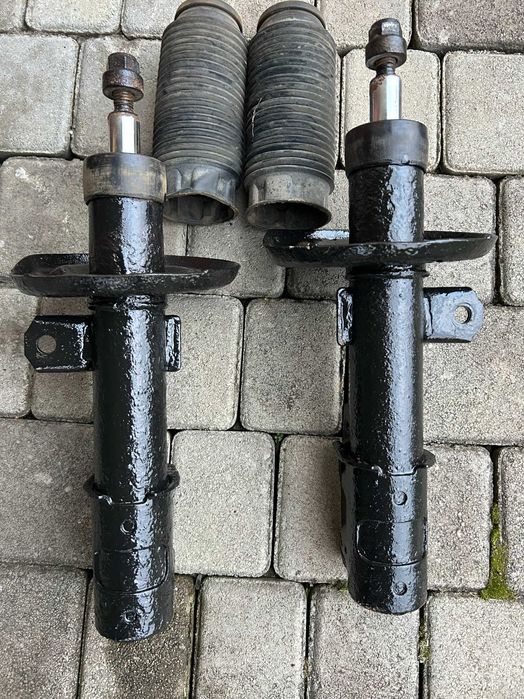 Амортизатор передній Chevrolet HHR, Cobalt