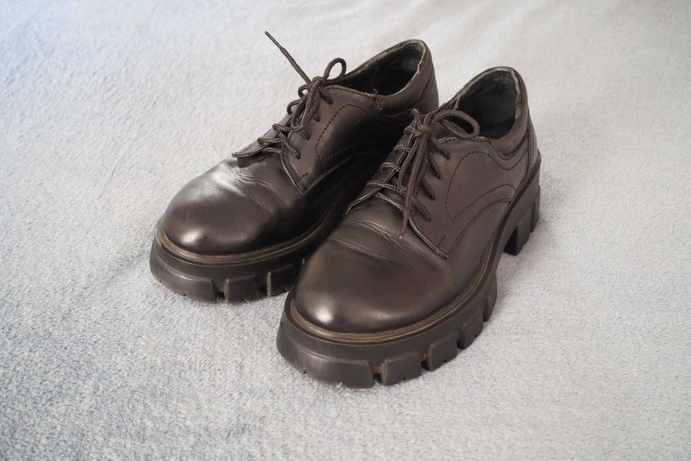 Жіночі оксфорди 36 розміру (23,5 см)