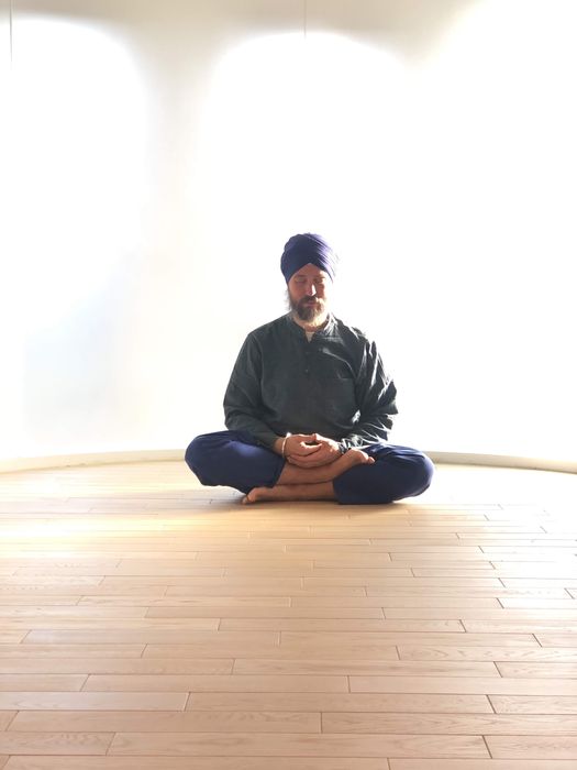 Кундаліні Йога онлайн (пн. ср. пт. 10:00. Вт. Чт 19:00)